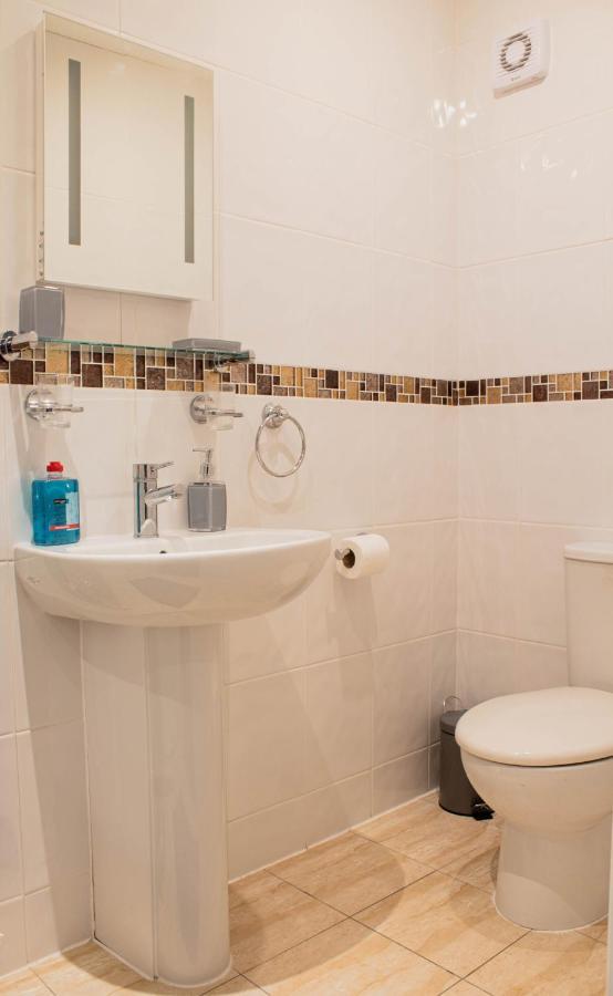 Forth Apartments Kirkcaldy Ngoại thất bức ảnh